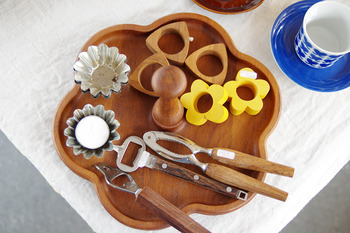 【蚤の市レポート】五月晴れの蚤の市 ＠ 大井競馬場