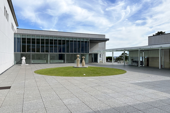 【ART】神奈川県立近代美術館 葉山館/もはやない国のかつてない光