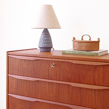 Chest of 3drawers with key in teak & oak