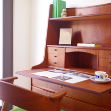 Bureau with bookcase&key