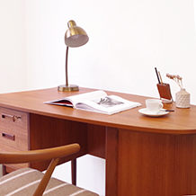 Kidney shaped double sided desk with key in teak