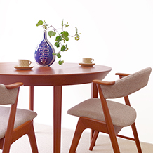 Gudme Mobelfabrik / Round table with leaf in teak