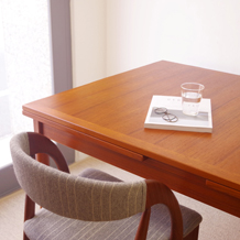Kai Winding / Dining table with 2 leaves