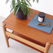 Hans J. Wegner / Side table AT50
