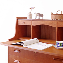 Bureau with mirror and key