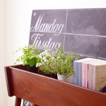 Flower planter in teak
