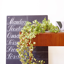 Flower planter in teak