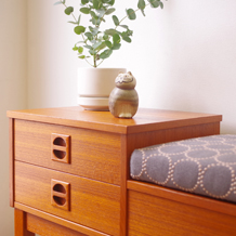Telephone bench in teak