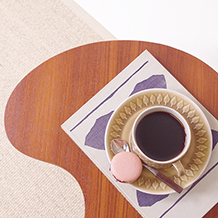 Gorm Mobler/Kidney shaped table in teak Rygebord