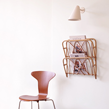 Wall mounted magazine rack