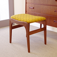 Stool in teak (mina perhonen)