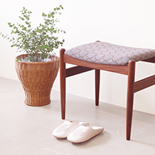 Stool in teak (mina perhonen)