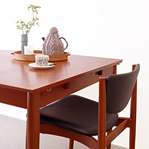 Arne Vodder / Drop leaf dining table in teak