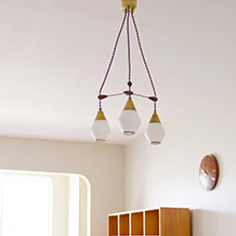Trianglar hanging lamp with 3shades in glass