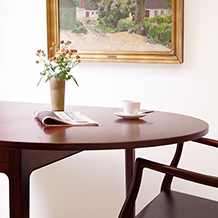 Ole Wanscher / Drop leaf dining table in rosewood