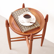 Poul Hundevad/Reversible tray table in solid teak
