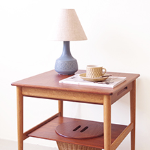 Sewing table in teak and oak