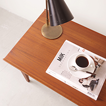 Finn Juhl / Side table in teak model.535