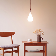 Holmegaard /Drop shaped pendant (white)