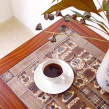 Haslev×RoyalCopenhagen / Tile top table BACA