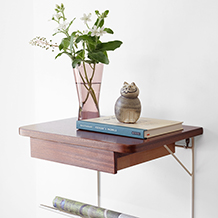 Wall shelf with magazine rack in mahogany