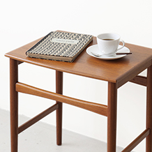 Coffee table in teak