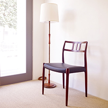 Floor lamp with telescopic in teak