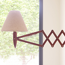 Scissor Wall Lamp in solid teak & brass