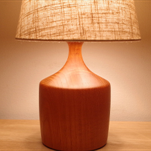 Table lamp in solid teak