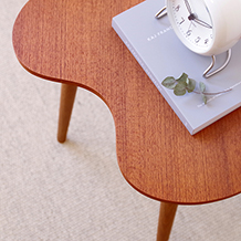Rønnow /Kidney shaped table with tray in teak