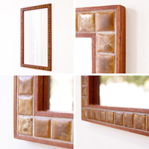 Medium mirror with tiles