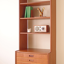 Shelf with drawers in teak