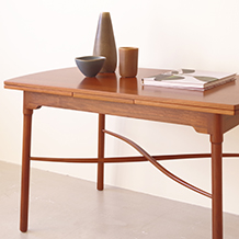 Ole Wanscher / Coffee table in mahogany