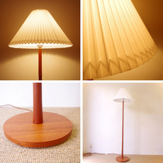 Floor lamp in teakをアップしました