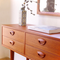 Kai Kristiansen / Medium chest (4small drawers)をアップしました