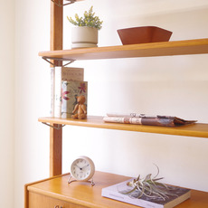 Bookshelf with sliding doors & key in oak をアップしました