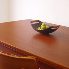 Dining table with 2extra leaves をアップしました
