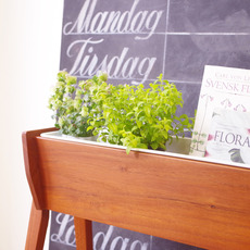 Flower planter in teak をアップしました