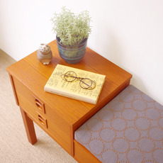Telephone bench in teak (mina perhonen) をアップしました