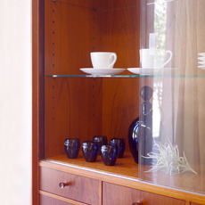 Seffle mobelfabrik / Cortina display cabinet をアップしました