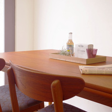 Poul M.Volther / Dining table with 2 leaves をアップしました