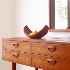 Kai Kristiansen / Chest in teak (TV board) をアップしました