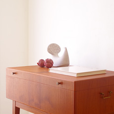 Sewing table in teak をアップしました