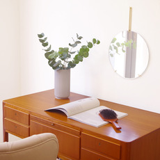 Jorgen Christensen / Dresser with key in elm をアップしました