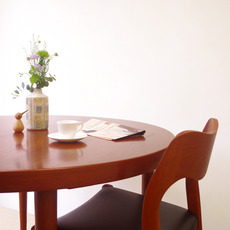 Kai Kristiansen / Round dining table in teak をアップしました