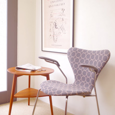 Arne Jacobsen/Series7 arm chair fully upholstered をアップしました