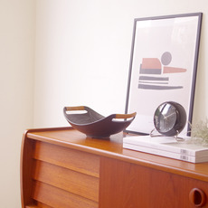 Cabinet with 3drawers and sliding door をアップしました
