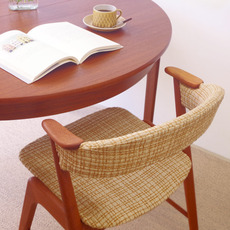 【張替代込】Kai Kristiansen / Dining chair をアップしました