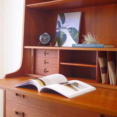Roll front bookcase with writing board with key をアップしました
