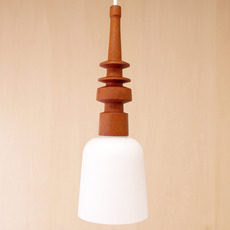 Wood Turning pendant lamp in solid teak をアップしました
